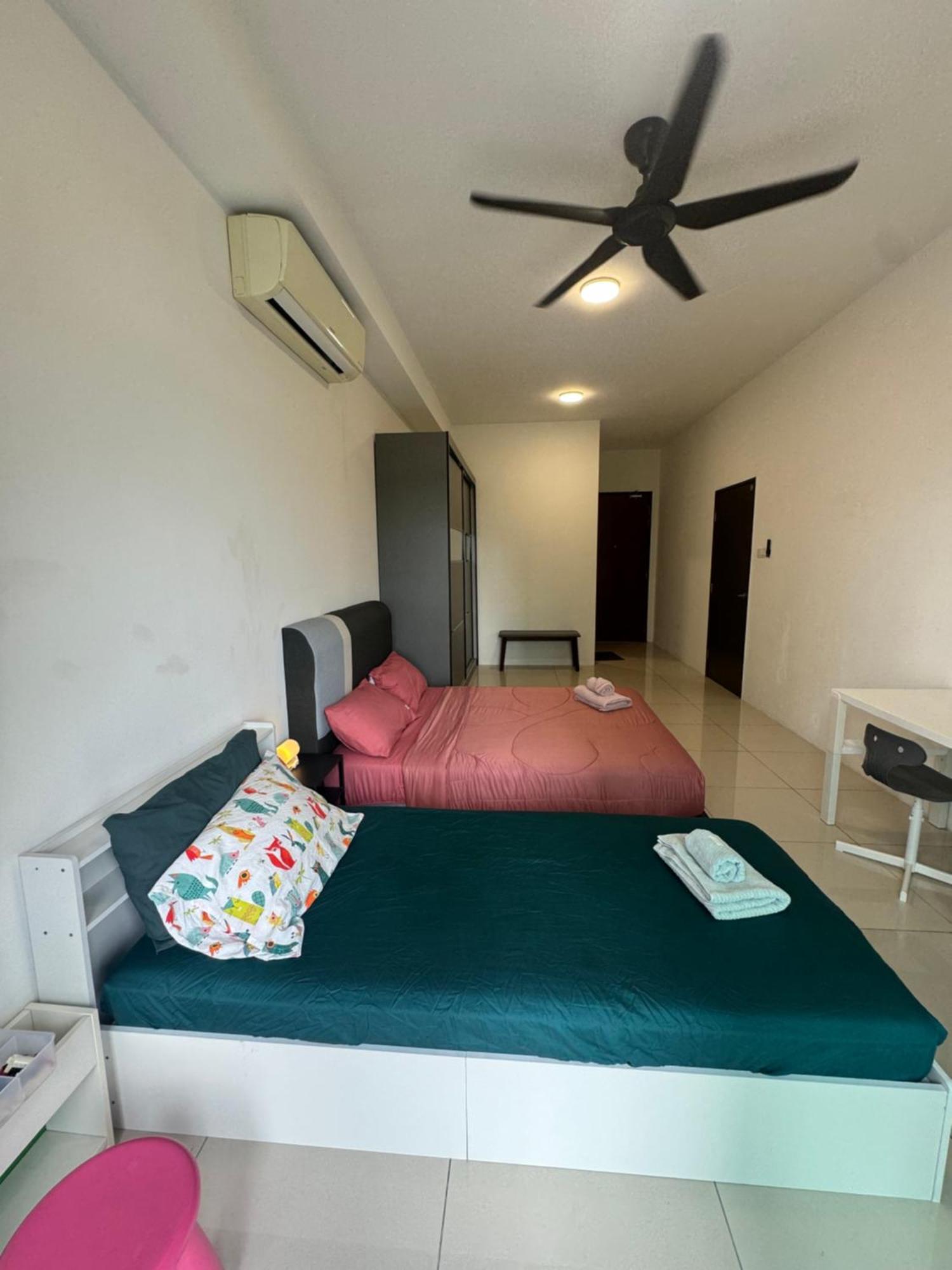 Homenest Jb City Poolview Suite By Cozy Home Johor Bahru Exterior foto